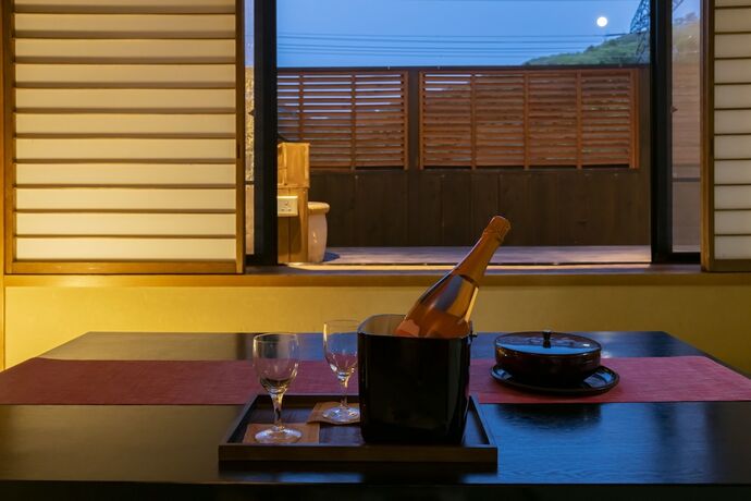 Imagen general del Hotel Hanahasuonnsenn Somayama. Foto 7