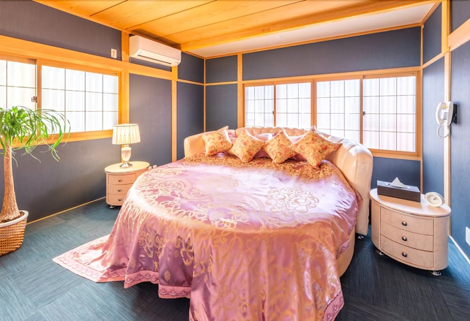 Imagen de la habitación del Hotel Hanaingen. Foto 15