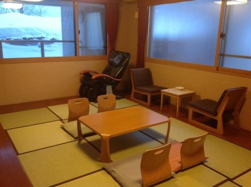Imagen de la habitación del Hotel Hanakagura. Foto 7