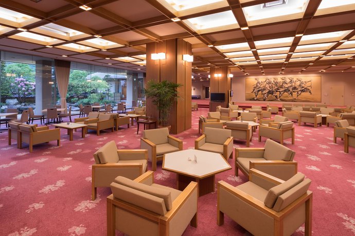 Imagen de los interiores del Hotel Hanamaki Onsen Senshukaku. Foto 17