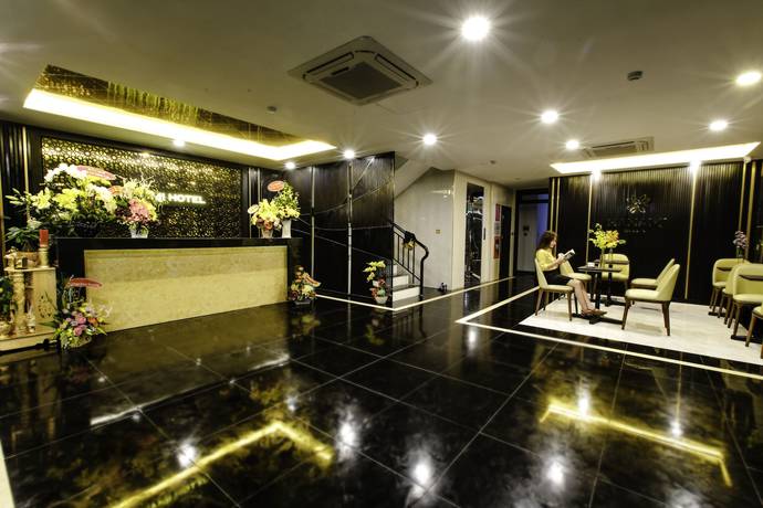 Imagen de los interiores del Hotel Hanami Danang. Foto 13