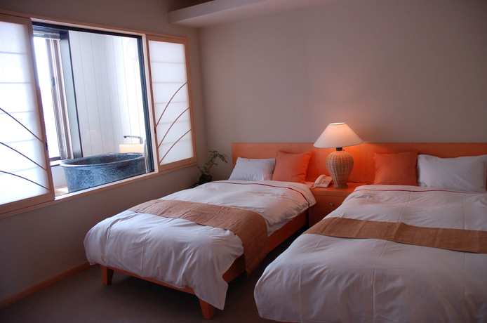 Imagen de la habitación del Hotel Hananoyado Nishikien. Foto 4