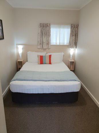 Imagen de la habitación del Hotel Hananui Lodge and Apartments. Foto 2