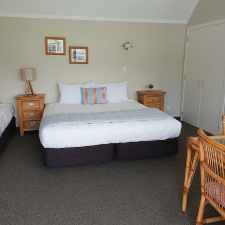Imagen de la habitación del Hotel Hananui Lodge and Apartments. Foto 19