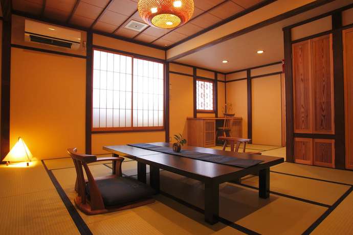 Imagen de la habitación del Hotel Hanaougi Bettei Iiyama. Foto 13