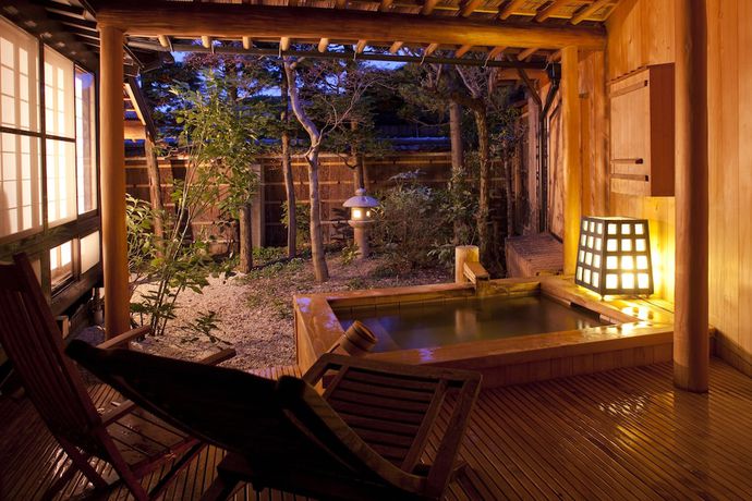 Imagen de la habitación del Hotel Hanaougi Bettei Iiyama. Foto 14