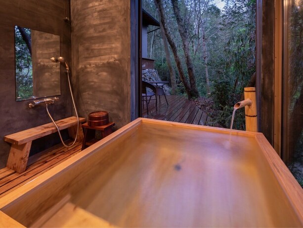 Imagen de la habitación del Hotel Hanarenoyado Sennomori. Foto 23