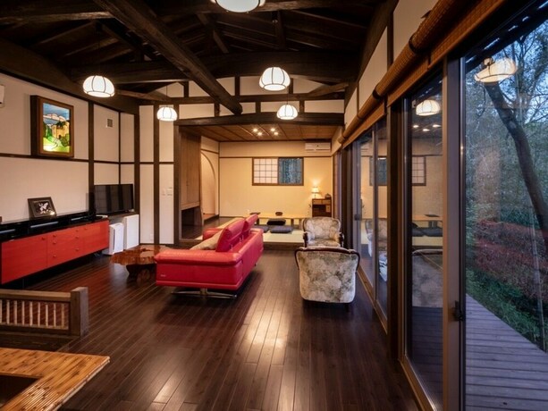 Imagen de la habitación del Hotel Hanarenoyado Sennomori. Foto 26