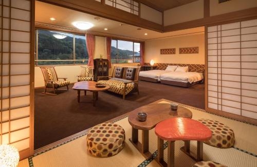 Imagen de la habitación del Hotel Hanasarasa. Foto 10