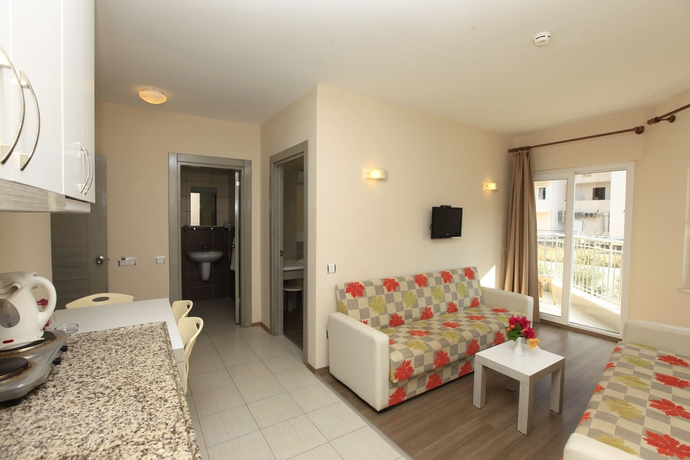 Imagen de los interiores del Hotel Hanay Suit. Foto 13