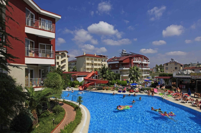 Imagen de la piscina del Hotel Hanay Suit. Foto 14