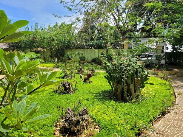 Imagen general del Hotel Hanbee\'s Flower Garden Resort. Foto 10
