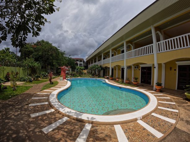 Imagen de la piscina del Hotel Hanbee\'s Resort. Foto 20