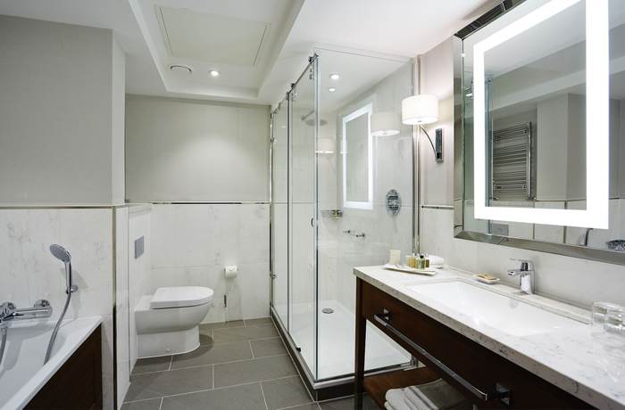 Imagen de la habitación del Hotel Hanbury Manor Marriott and Country Club. Foto 12