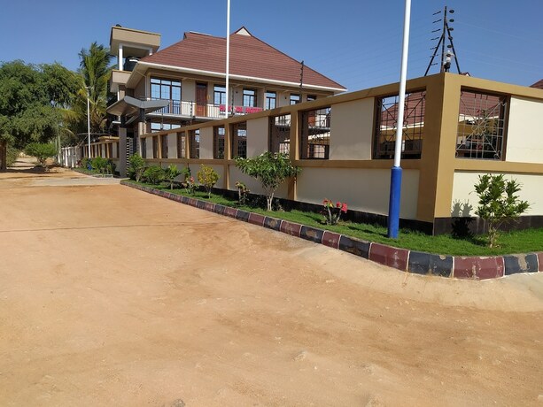 Imagen general del Hotel Hancol. Foto 11