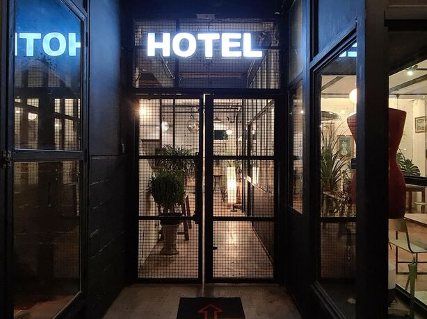 Imagen general del Hotel Hand. Foto 5