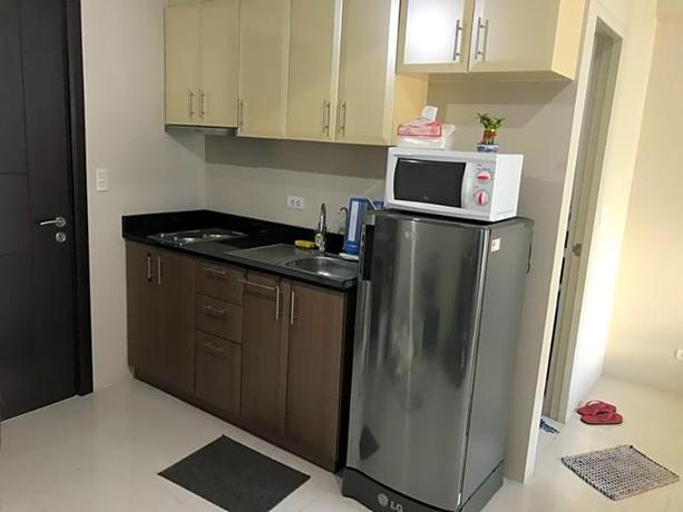 Imagen general del Hotel HandM Management @ One Palm Tree Villas. Foto 7