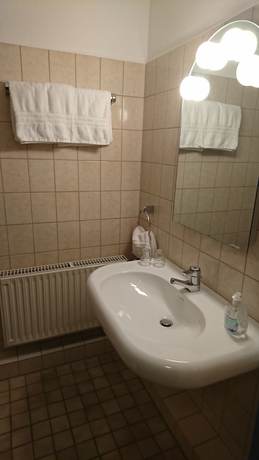 Imagen de la habitación del Hotel HandS Wildpferd. Foto 7