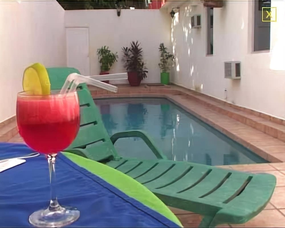 Imagen de la piscina del Hotel Handall Cancun. Foto 17