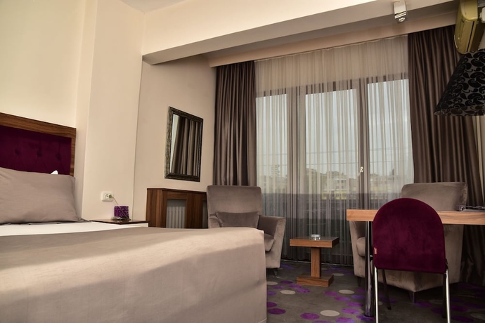 Imagen de la habitación del Hotel Hande. Foto 2