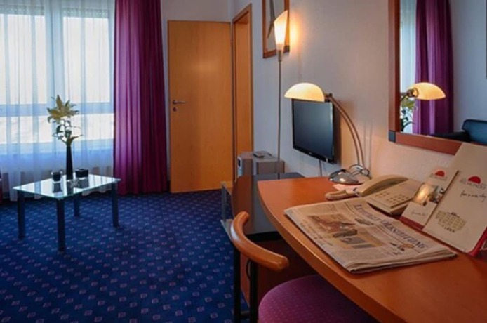 Imagen de la habitación del Hotel Hands Belmondo Leipzig Airport. Foto 5