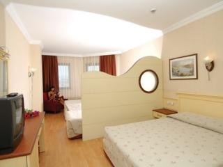 Imagen de la habitación del Hotel Hane Family Resort. Foto 6