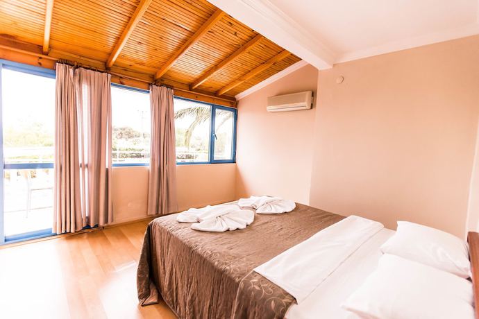 Imagen de la habitación del Hotel Hanedan Beach, Foca. Foto 15