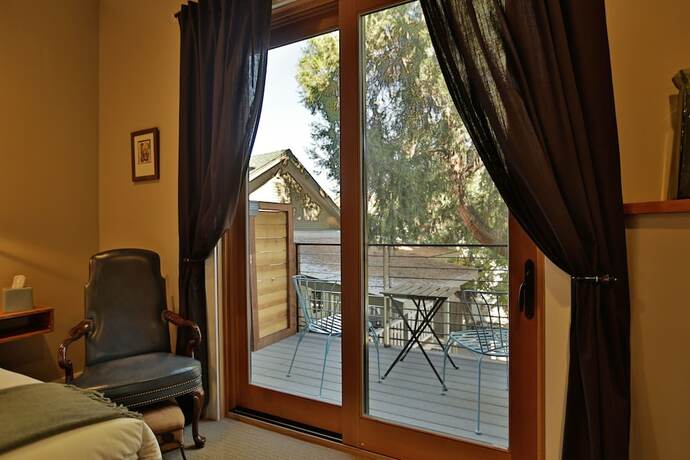Imagen general del Hotel Hanford House Inn. Foto 4