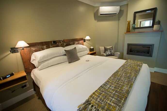 Imagen general del Hotel Hanford House Inn. Foto 12