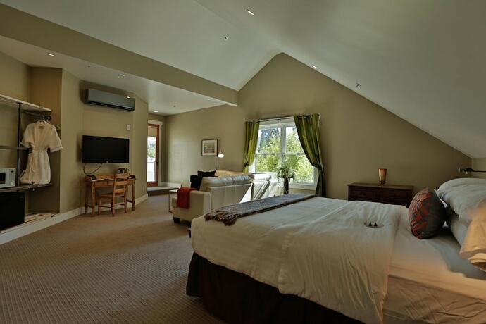 Imagen general del Hotel Hanford House Inn. Foto 13