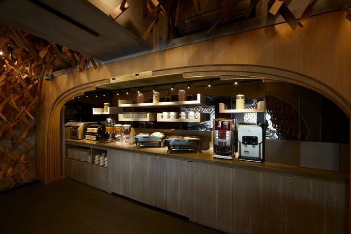Imagen del bar/restaurante del Hotel Hangout At Mt Emily. Foto 2