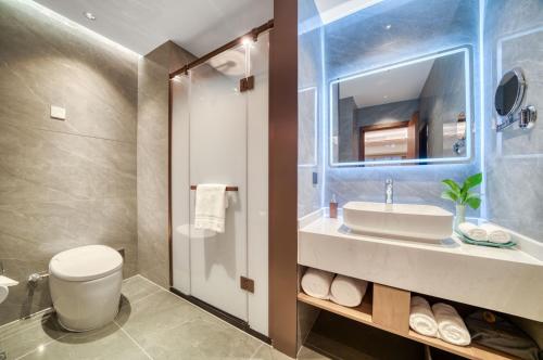 Imagen de la habitación del Hotel Hangzhou Canal Seagull. Foto 19