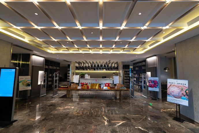Imagen de los interiores del Hotel Hangzhou Cosy Park Liangzhu. Foto 15