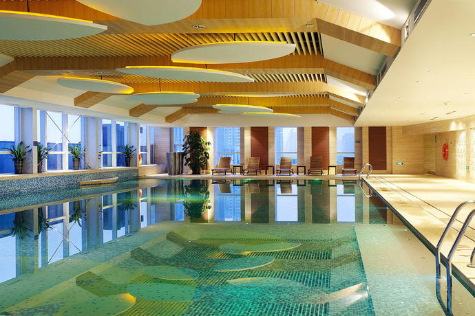 Imagen general del Hotel Hangzhou Haiwaihai Crown. Foto 5