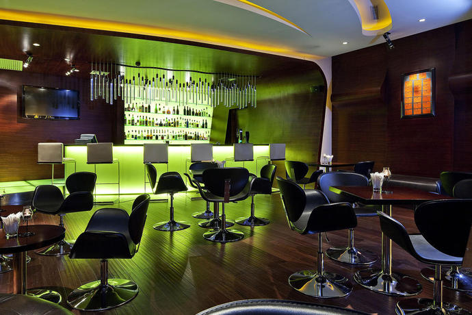 Imagen general del Hotel Hangzhou Haiwaihai Crown. Foto 7