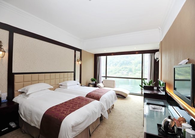 Imagen de la habitación del Hotel Hangzhou Jiande Yin Yuan Hotel. Foto 4