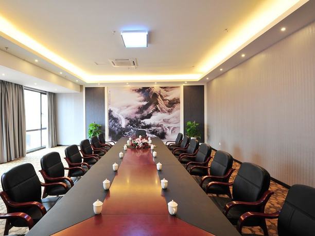 Imagen de los interiores del Hotel Hangzhou Jiande Yin Yuan Hotel. Foto 18