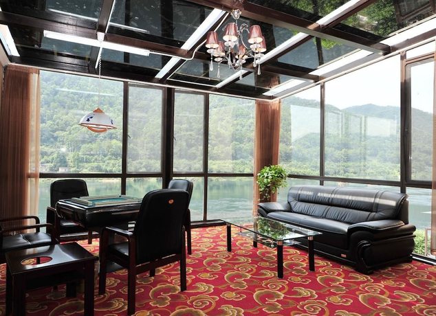 Imagen de la habitación del Hotel Hangzhou Jiande Yin Yuan Hotel. Foto 10