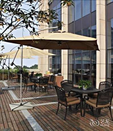 Imagen de los interiores del Hotel Hangzhou Lotus Hotel. Foto 14