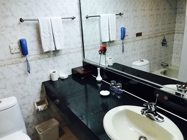 Imagen de la habitación del Hotel Hangzhou Qiandaohu Waigaoqiao. Foto 17