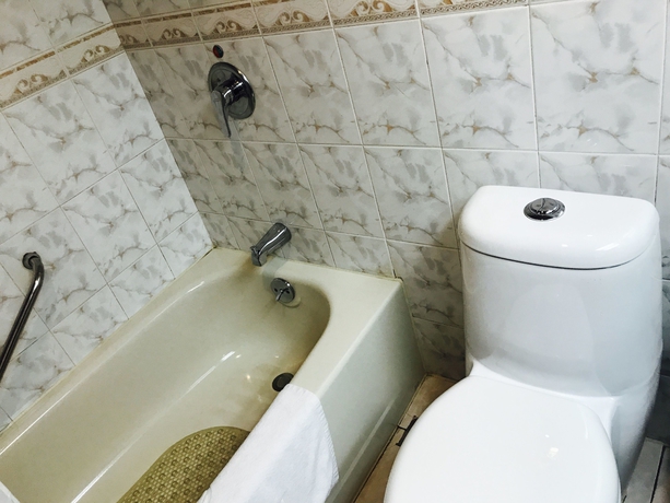 Imagen de la habitación del Hotel Hangzhou Qiandaohu Waigaoqiao. Foto 18