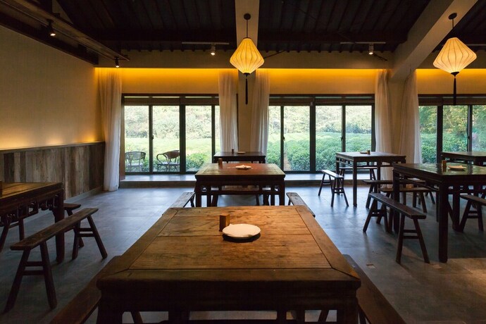 Imagen del bar/restaurante del Hotel Hangzhou Shusheng Resort. Foto 3