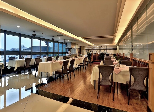 Imagen del bar/restaurante del Hotel Hangzhou Wenhua Jinglan Grand. Foto 3