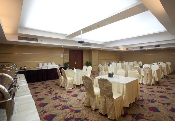 Imagen del bar/restaurante del Hotel Hangzhou West City. Foto 2