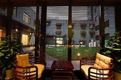 Imagen de los interiores del Hotel Hangzhou Yuquan. Foto 6