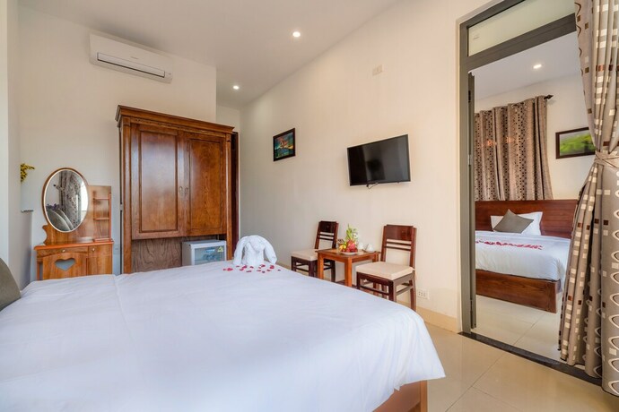 Imagen de la habitación del Hotel Hanh Nhung Villa. Foto 15