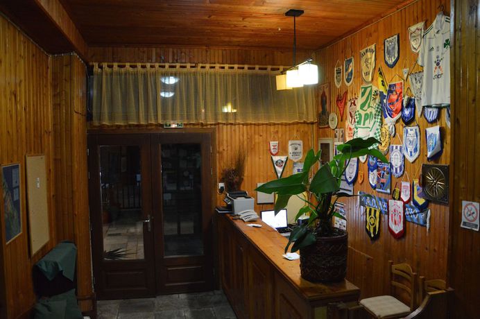 Imagen de los interiores del Hotel Hani Zisi. Foto 16