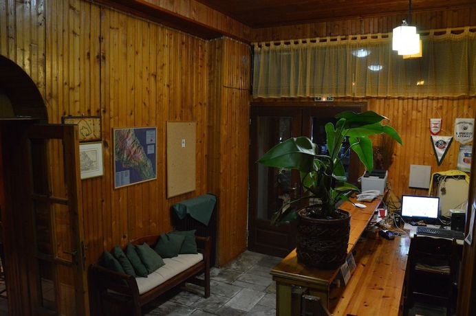 Imagen de los interiores del Hotel Hani Zisi. Foto 19