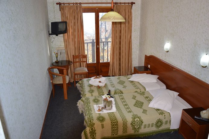 Imagen de la habitación del Hotel Hani Zisi. Foto 10
