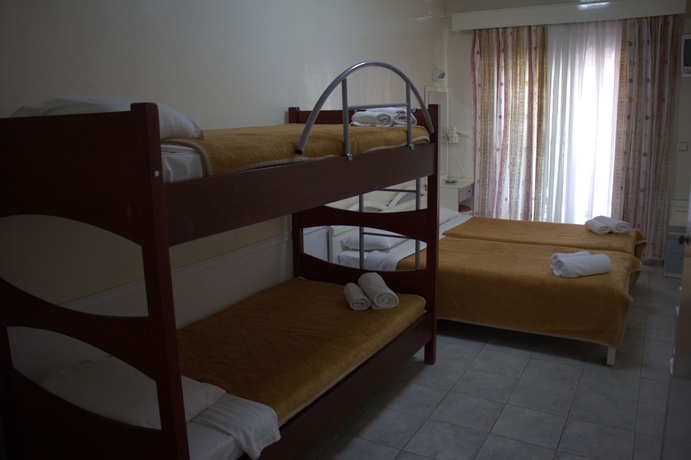 Imagen de la habitación del Hotel Hanioti Grand Victoria. Foto 11